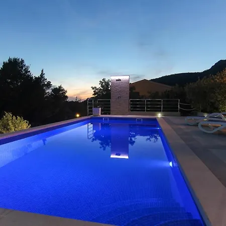 Levanda In Makarska, Private Pool Vila